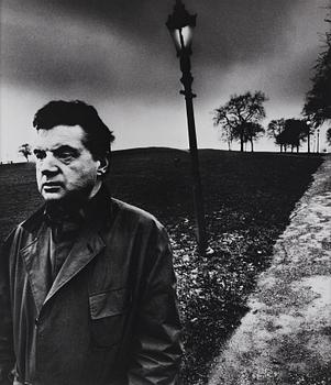 Bill Brandt, "Francis Bacon on Primrose Hill, London", 1963.