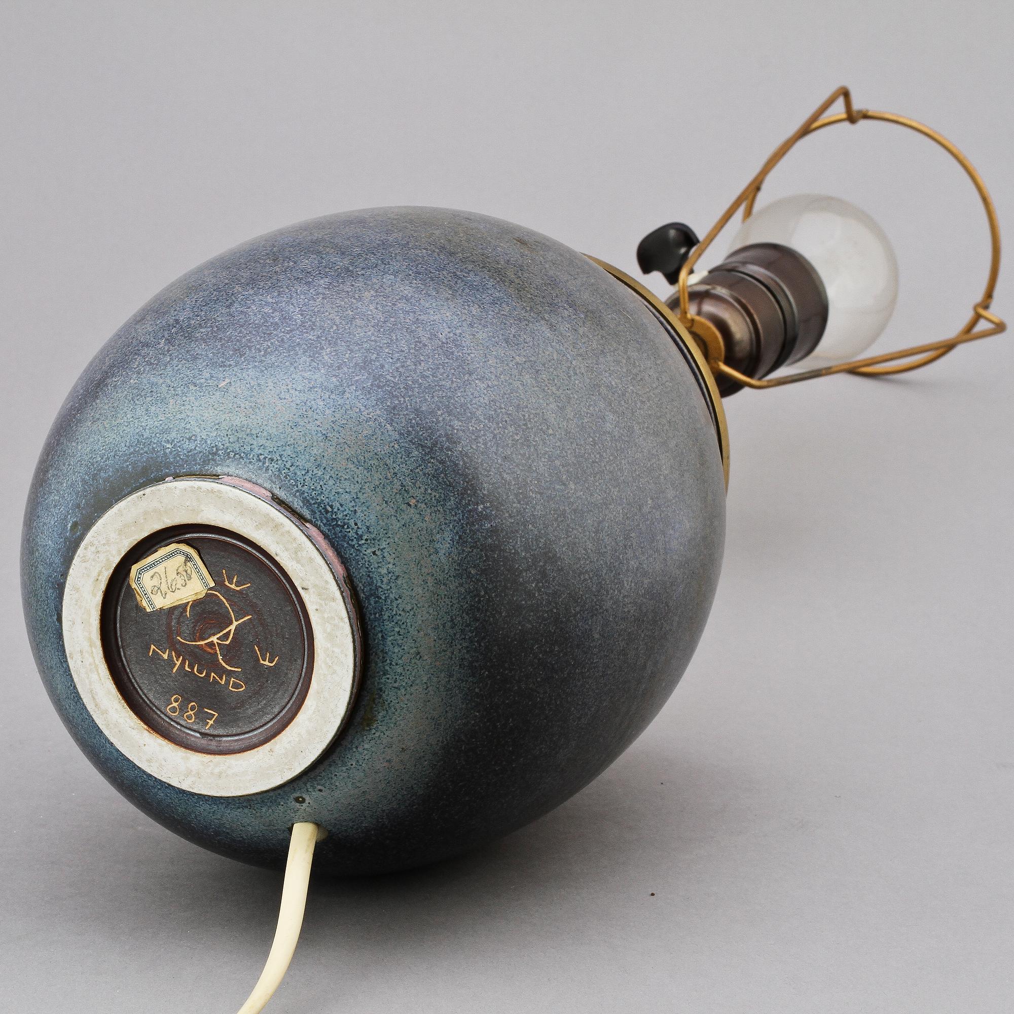 BORDSLAMPA, Gunnar Nylund, Rörstrand, 1900-talets andra hälft.