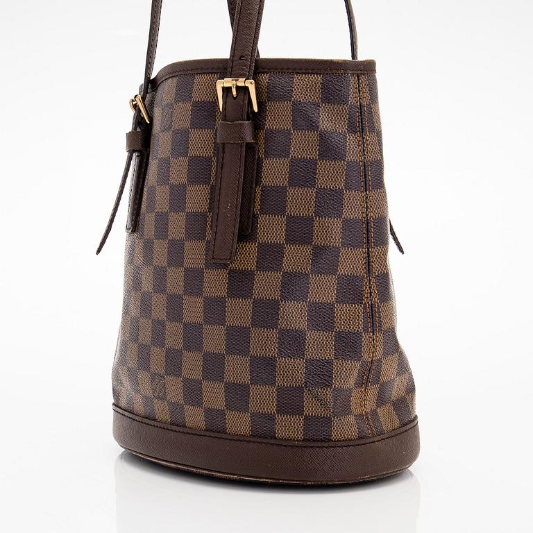 Louis Vuitton, a Damier Ebene 'Marais Bucket' bag.