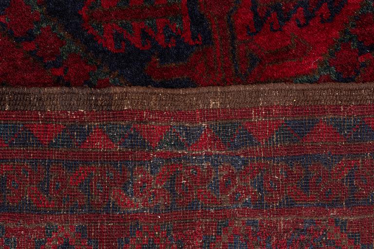 An Afghan/Ersari carpet, circa 428 x 250 cm.