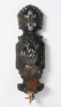 Spegellampetter, ett par, för ett ljus, omkring år 1900, Senbarockstil med delvis äldre delar.