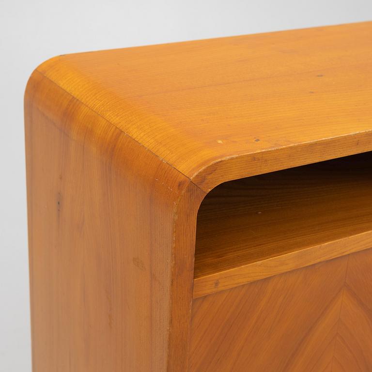 A book case, first half of the 20th century.