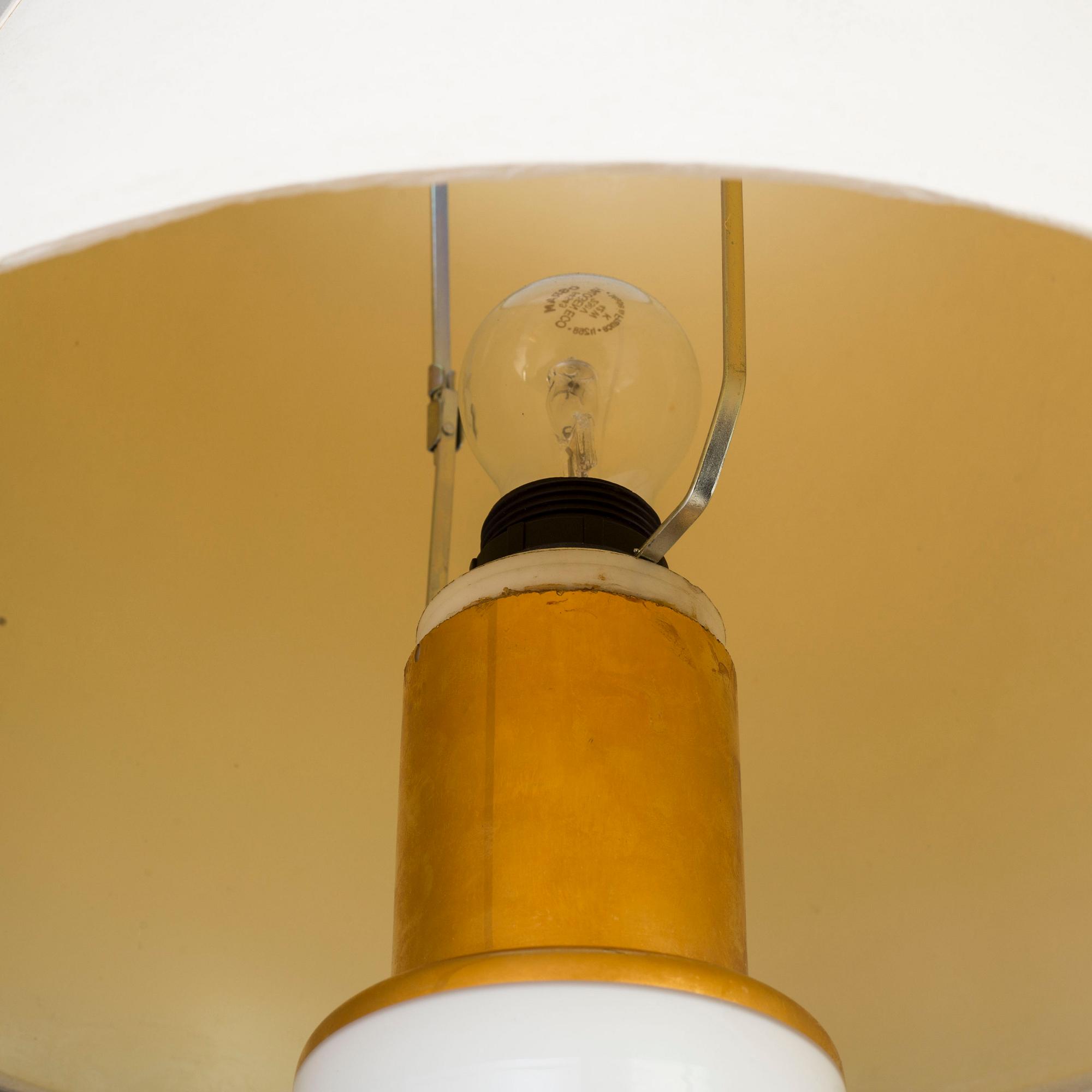 LUXUS, bordslampor, ett par, 1970-tal.