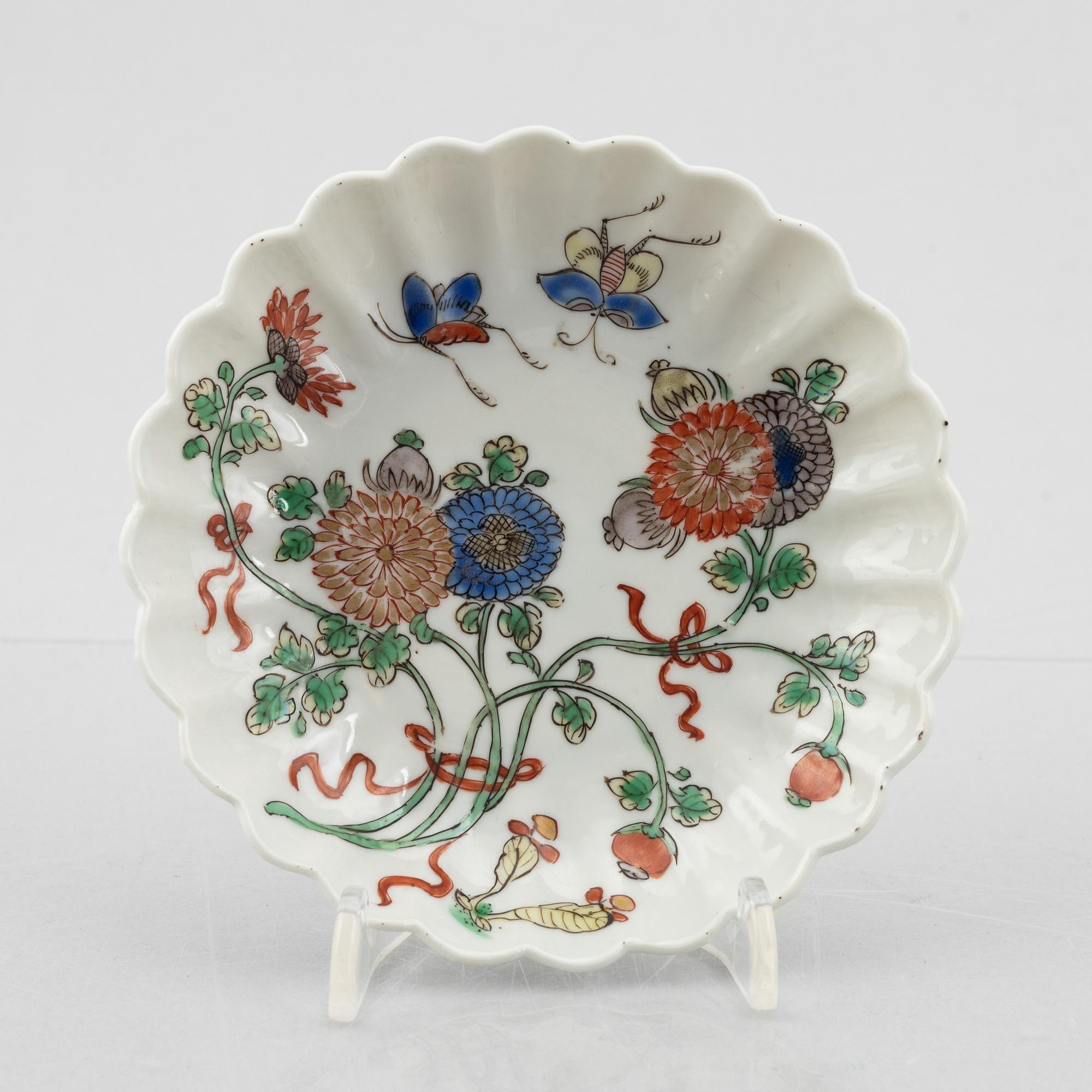 Two small Japanese Arita ware porcelain dishes, Meiji (1868-1912).