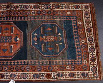 MATTA, orientalisk, semiantik. Ca. 197x90.