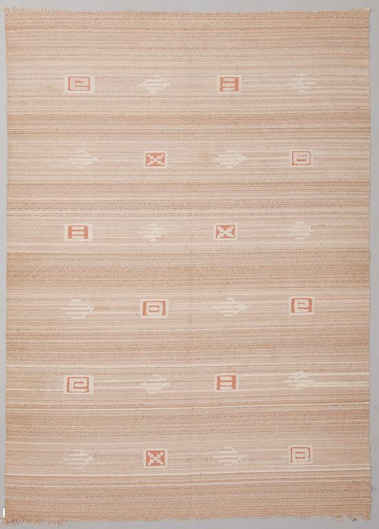 Toini Kallio, TOINI KALLIO, A 1930s  flat weave carpet for Aaltosen Mattokutomo, Kiikka, Finland. Circa 240x175 cm.