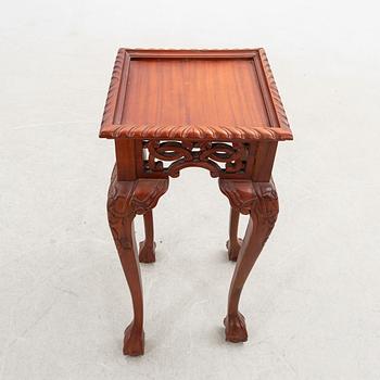 Pedestal Oriental style 20th century.