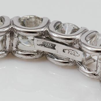 RING, briljantslipade diamanter totalt ca 2,50 ct.