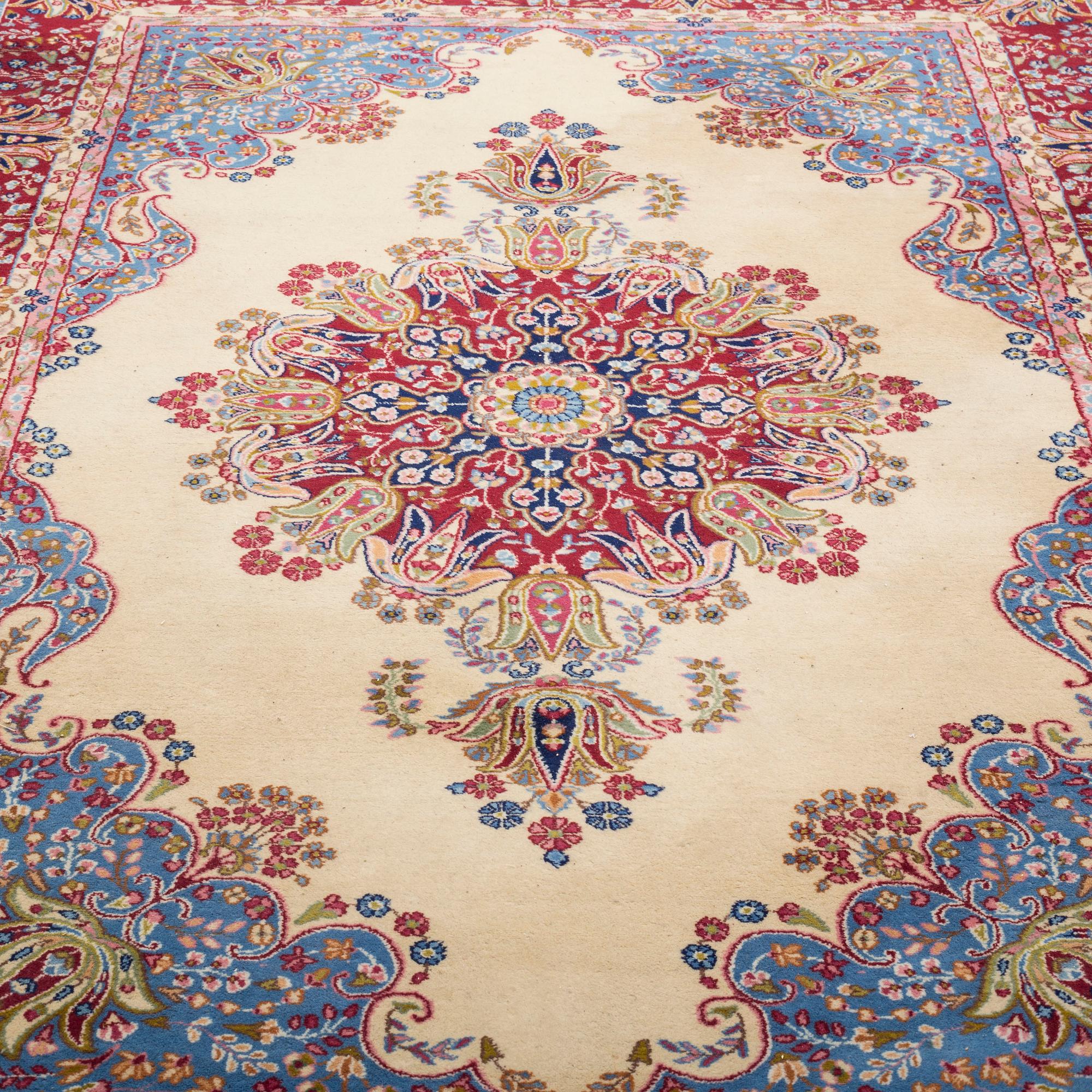 MATTA, Old Kirman, ca 281 x 176 cm.