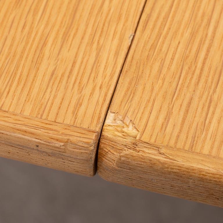 Carl Malmsten, an 'Åfors' dining table, second half of the 20th century.