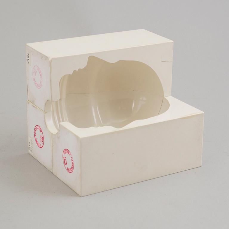 a set of four Sivert Lindblom plastic items, 1968.