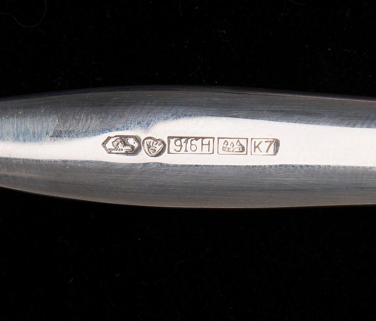 TAPIO WIRKKALA, "Tapio" smörknivar, 24 st, silver, Kultakeskus 1960-tal. Tot vikt 496 g.