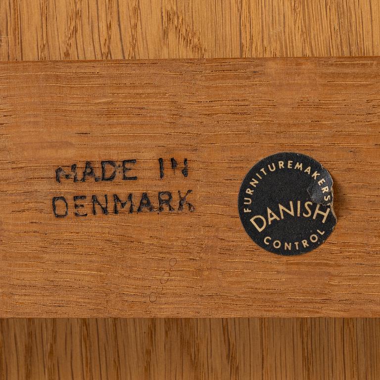 Hans J. Wegner, dining table, Andreas Tuck, Denmark, 1960s.