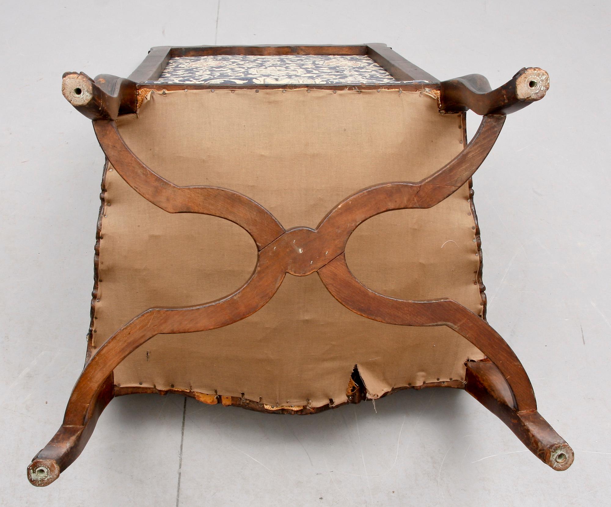 KARMSTOL, Régence-stil, 1800-talets andra hälft.