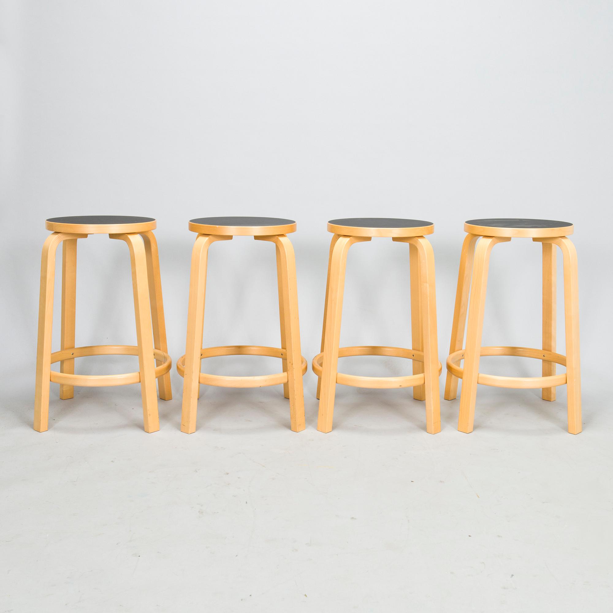 Alvar Aalto, barstolar, 4 st, 80 years stool 60, Artek, 2013.