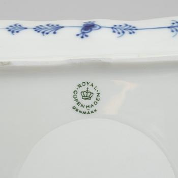 A 'Blue Fluted' / 'Musselmalet rifflet', porcelain dish, Royal Copenhagen, model 27, 1967.