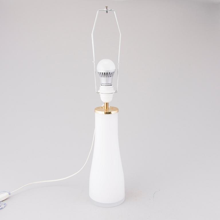 MAIRE GULLICHSEN, a 1990s 'M5 10' table lamp for Artek.