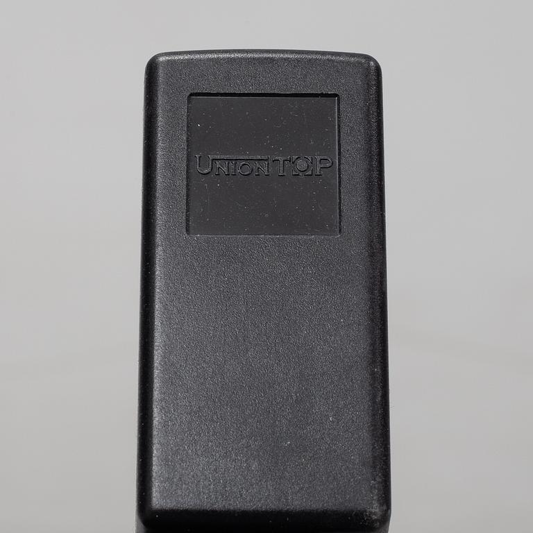 Ichiro Iwasaki, "Pin" golvlampa, Vibia, 2000-tal.