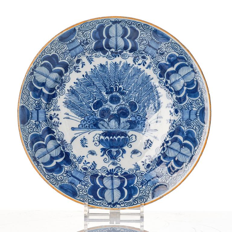 A group of three faiance dishes, probably Delft, 19th century.