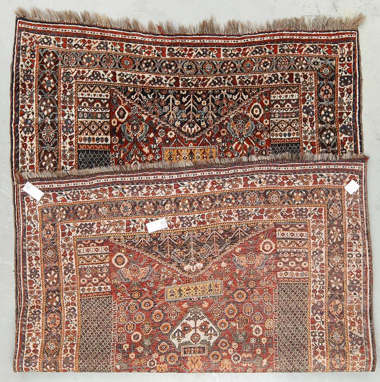 MATTA, semiantik/old Kashgai, ca 259x156.