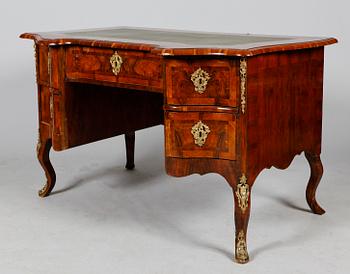 SKRIVBORD, senbarock, 1700-tal.