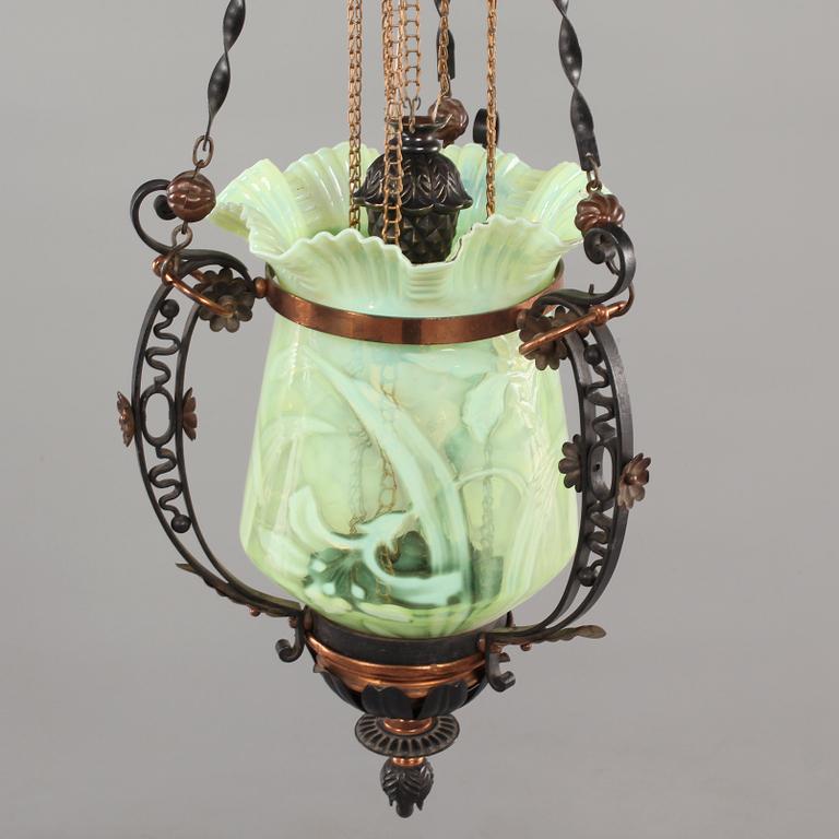 TAKAMPEL, Mellaneuropa, 1900-tal, höjd 42 cm.