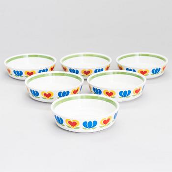 OLGA OSOL, A 1960'/70's 29 piece 'Könni' dinner set for Arabia Finland.