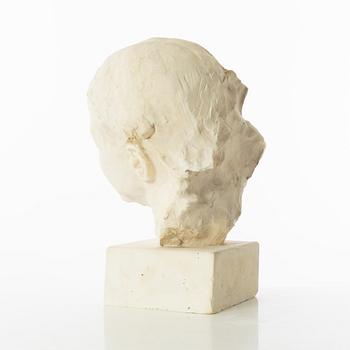 Gudmar Olovson, sculpture. Plaster. Unsigned. height 32 cm, length 22 cm.