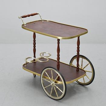 SERVERINGSVAGN, 1900-talets andra hälft.