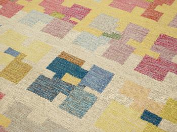 AGDA ÖSTERBERG, carpet, flat weave, 310 x 238,5 cm, signed AGDA ÖSTERBERG.