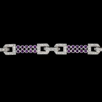 ARMBAND, sterlingsilver, ametister och topaser, art déco-stil.
