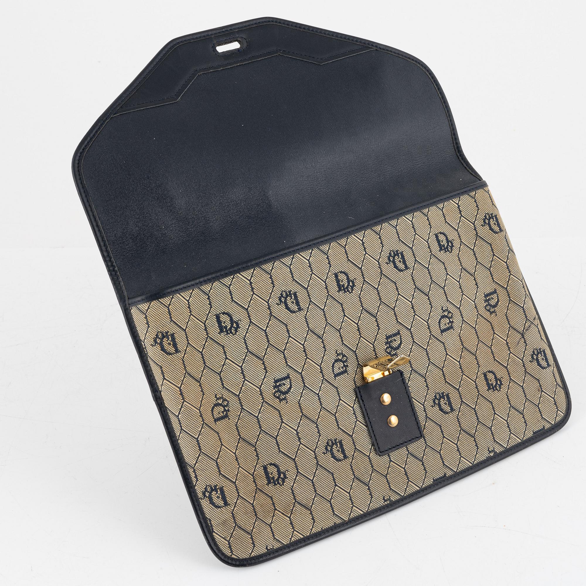 Christian Dior, väskor, 2 st samt ett skärp. Vintage.