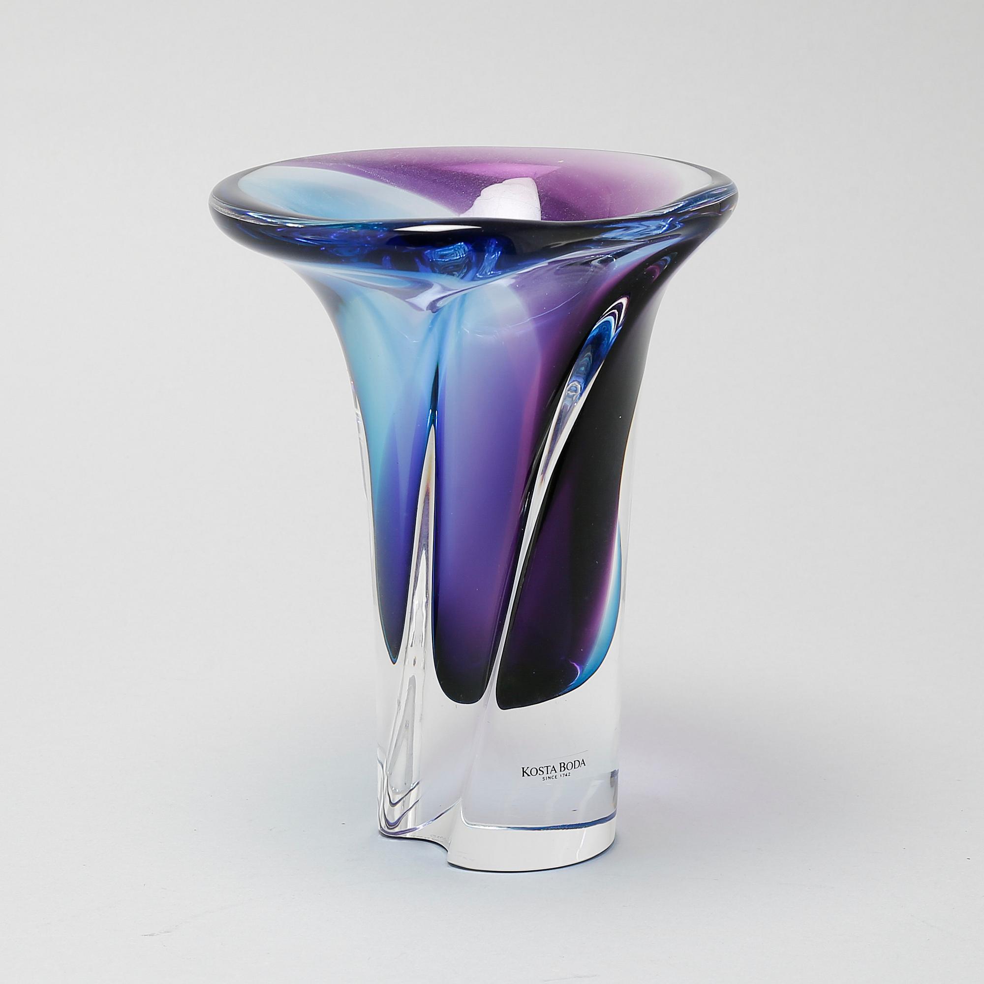 GÖRAN WÄRFF, vas, glas, Kosta Boda, 1900-talets andra hälft.