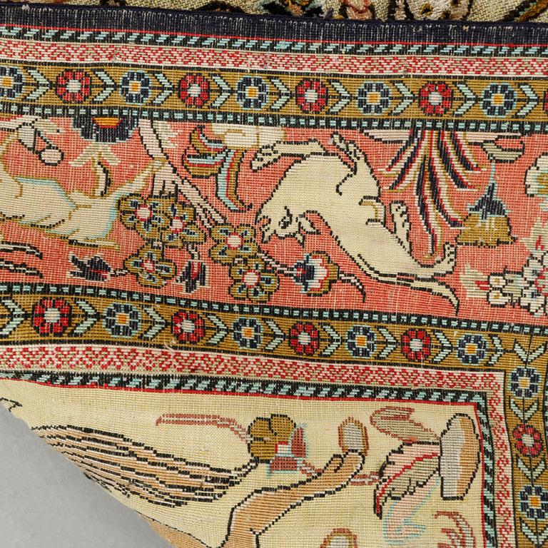 A Ghom souf rug, silk, 155 x 107 cm.