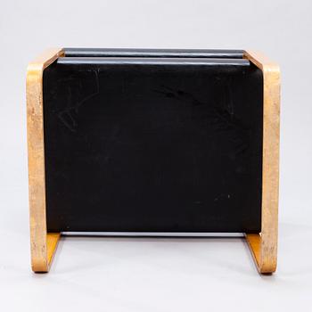 ALVAR AALTO,  A 1940s '75' table for O.Y. Huonekalu-ja Rakennustyötehdas A.B, Finland.