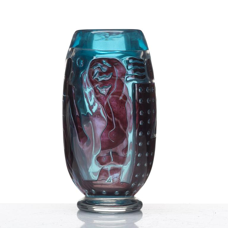 Edvin Öhrström, vas, ariel, Orrefors 1942, nr 242.