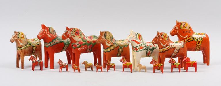 PARTI DALAHÄSTAR SAMT TUPPAR, 29 st, 1900-tal.