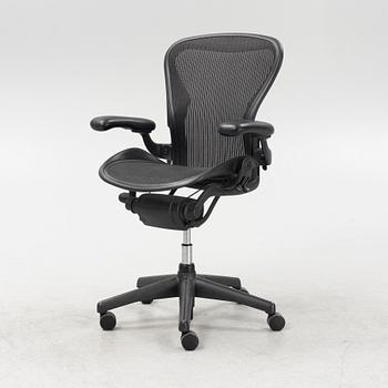 Don Chadwick/Bill Stump, an 'Aeron' swivel office chair, Herman Miller.