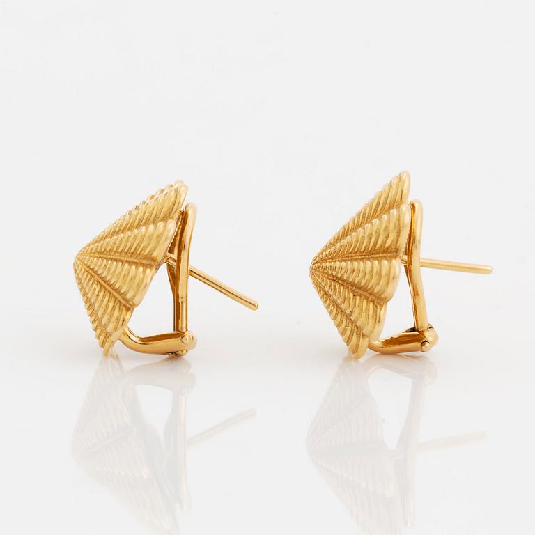 A pair of 18K gold Tiffany & Co earrings design Schlumberger.