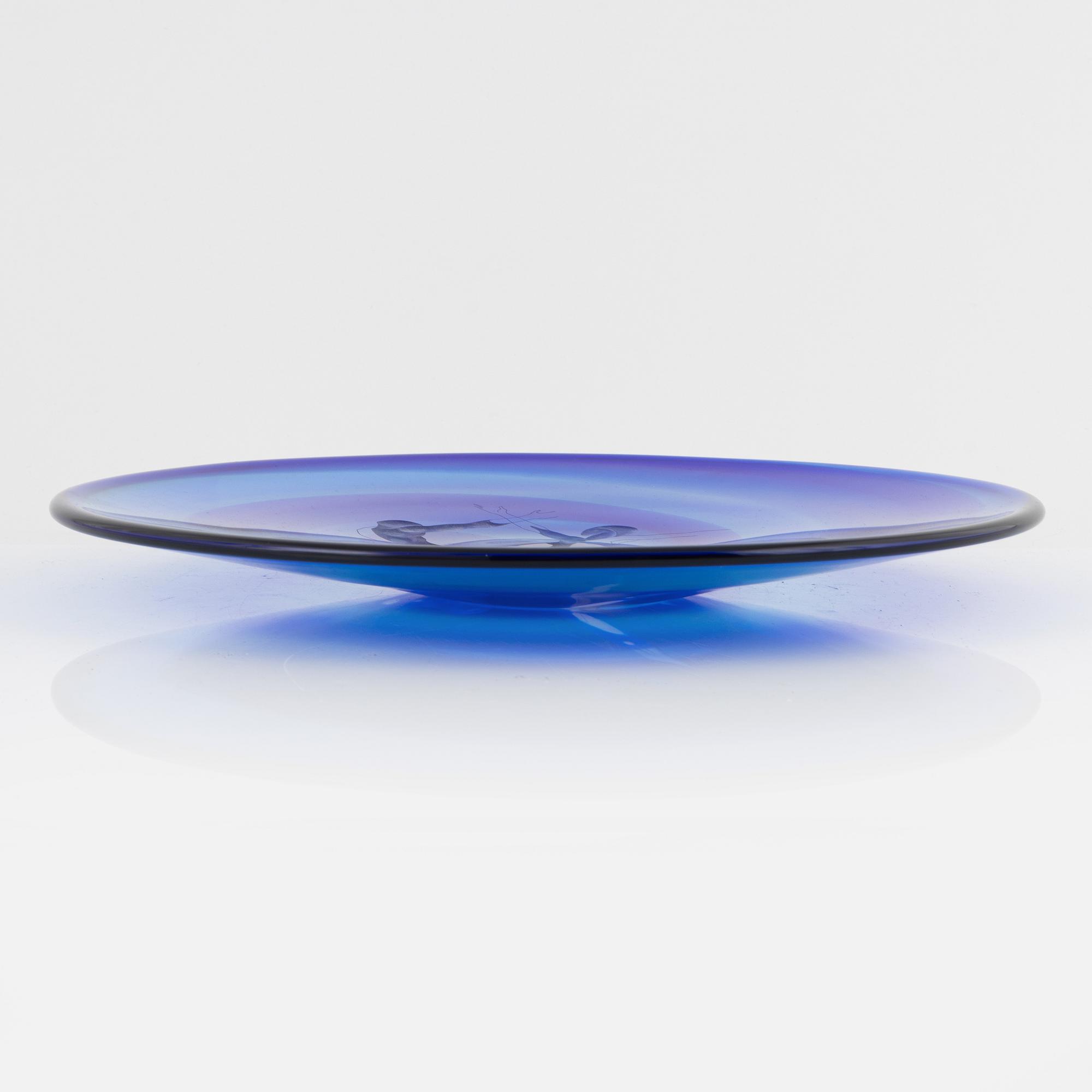 Olle Alberius, a dish, Orrefors, 1984.