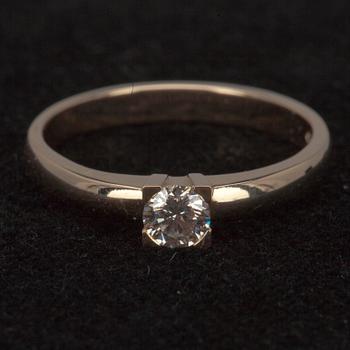 SORMUS, kultaa 14K ja timantti 0,31 ct. K-L/VS2. Paino  3,2 g.