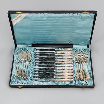 Gösta Helenius, Bestickuppsättning, 48 delar, silver, Åbo 1912 och 1915.
