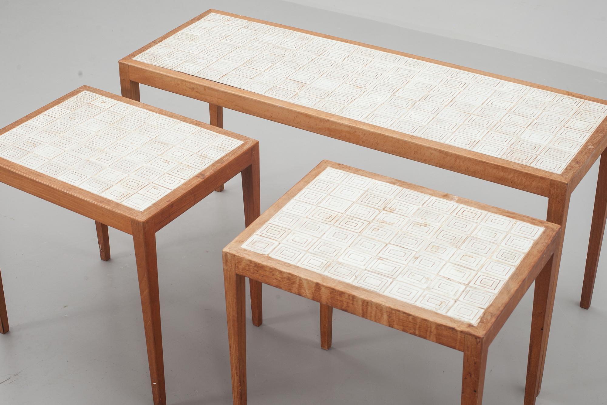 BORD, 3 stycken, 1950-60-tal.
