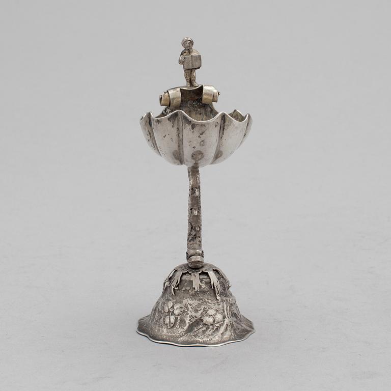 SALTKAR PÅ FOT, silver, barockstil, Tyskland, fantasistämplar, sent 1800-tal. Vikt ca 55 gram.
