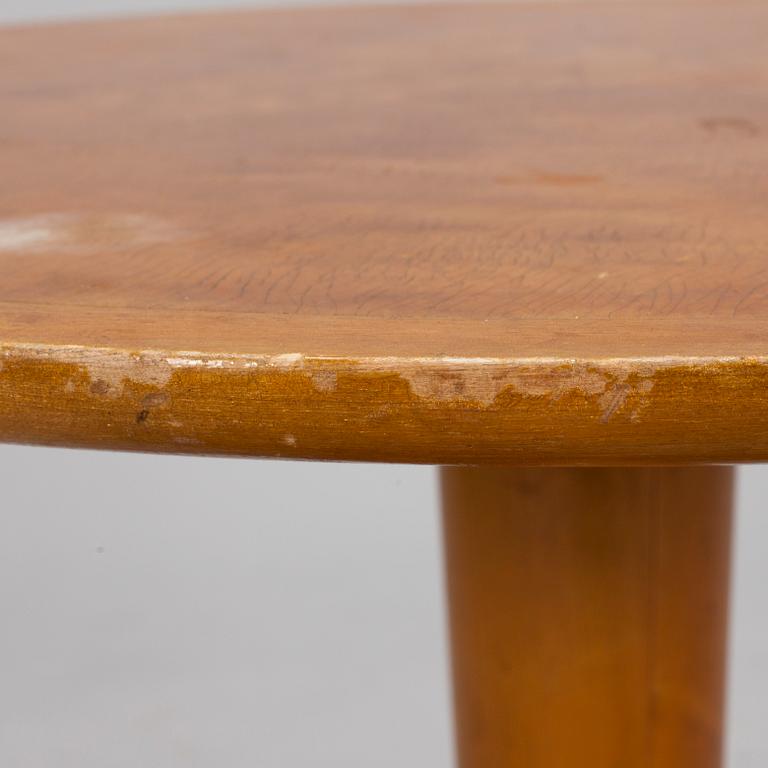 Margaret T. Nordman, A 1930s table for Oy Stockmann Ab, Keravan Puusepäntehdas, Finland.