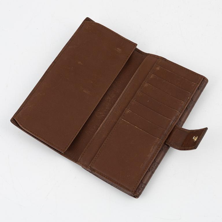 Gucci, leather wallet.