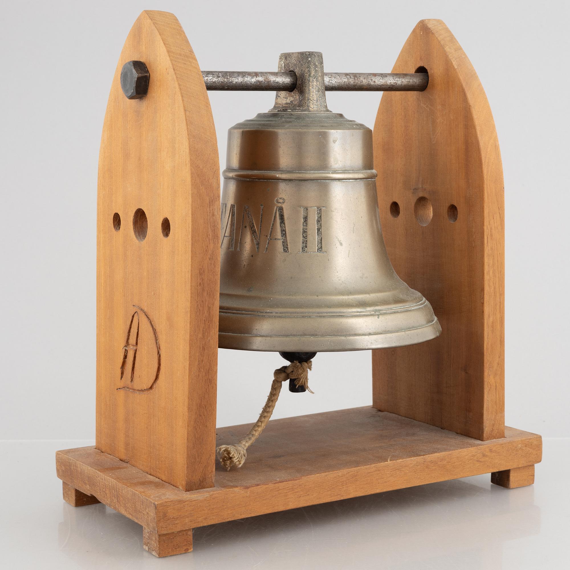 Skeppsklocka, 1900-tal.