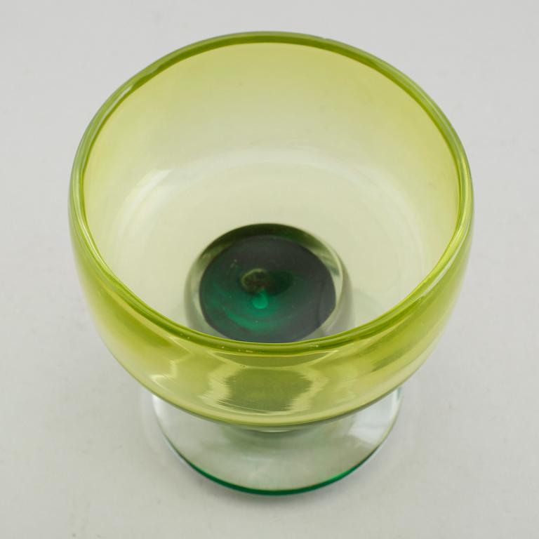 SKÅL PÅ FOT, glas, "Chribska", Erik Höglund, -92.