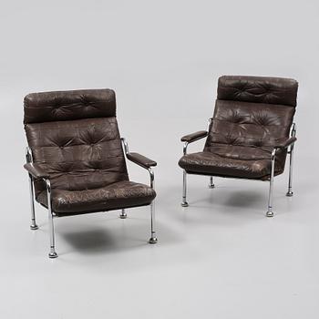 FÅTÖLJER, ett par, 1960-tal.