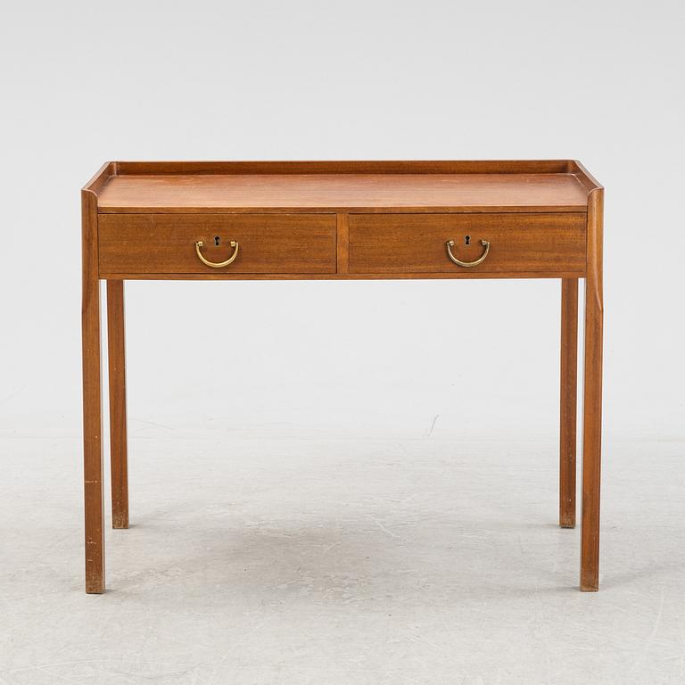 Josef Frank, attributed to, a mahogany veneered side table, Firma Svenskt Tenn, Sweden, mid 20th century.